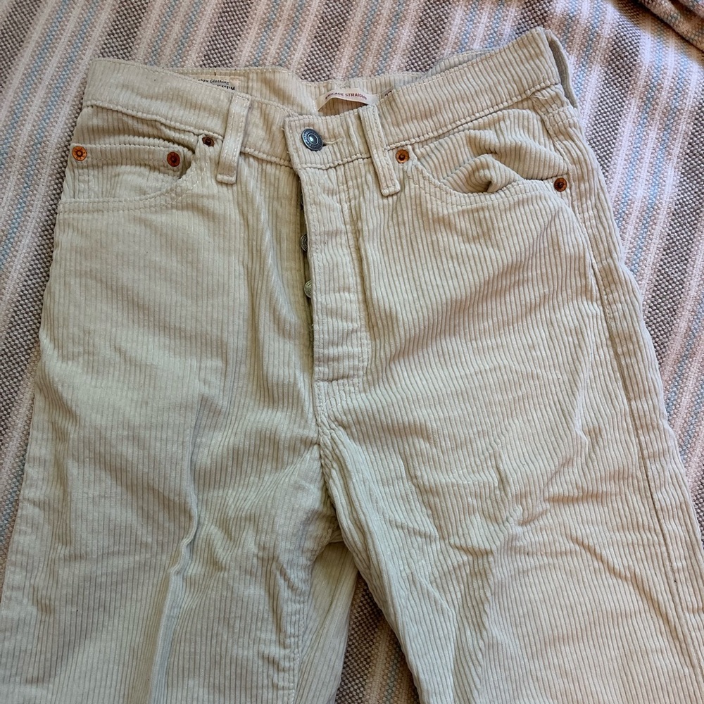 Levi’s Ankle Wide Leg Courdoroy